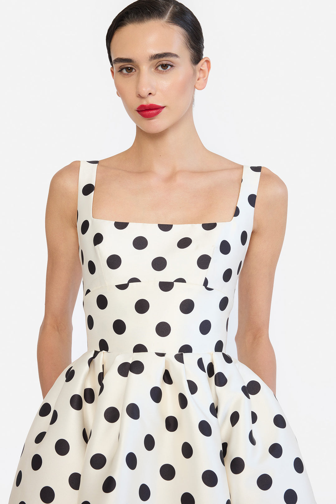 SQUARE NECK MIDI