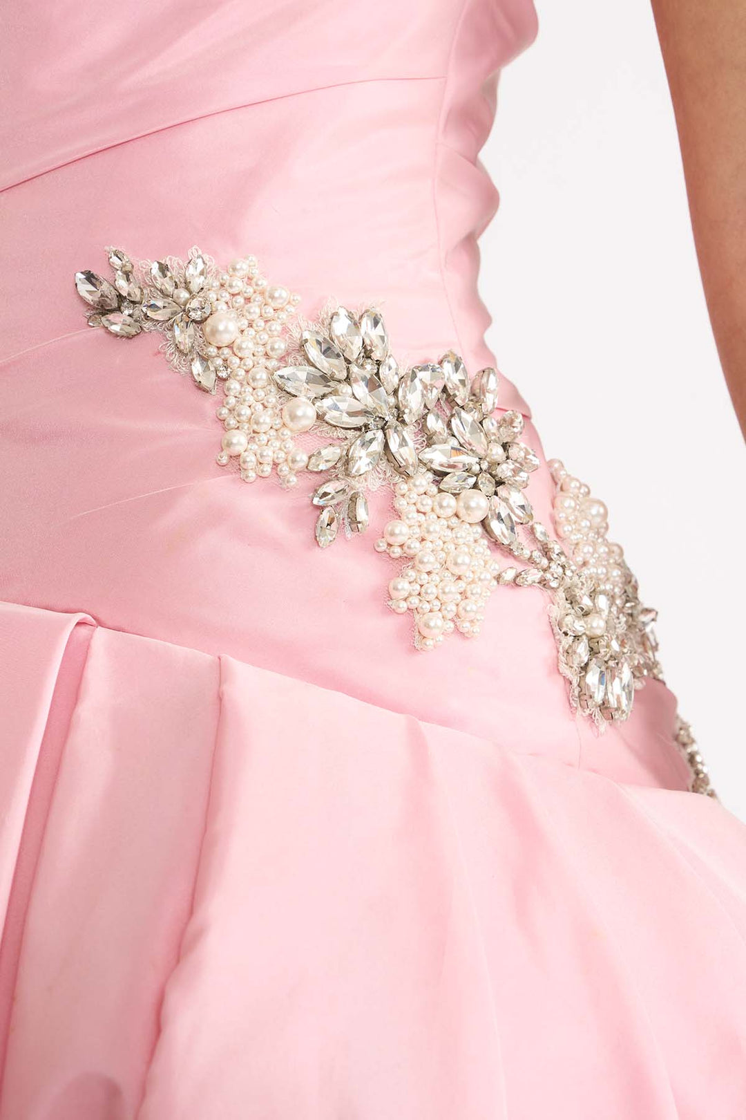 EMBELLISHED DRAPED GOWN WITH BALLOON HEM