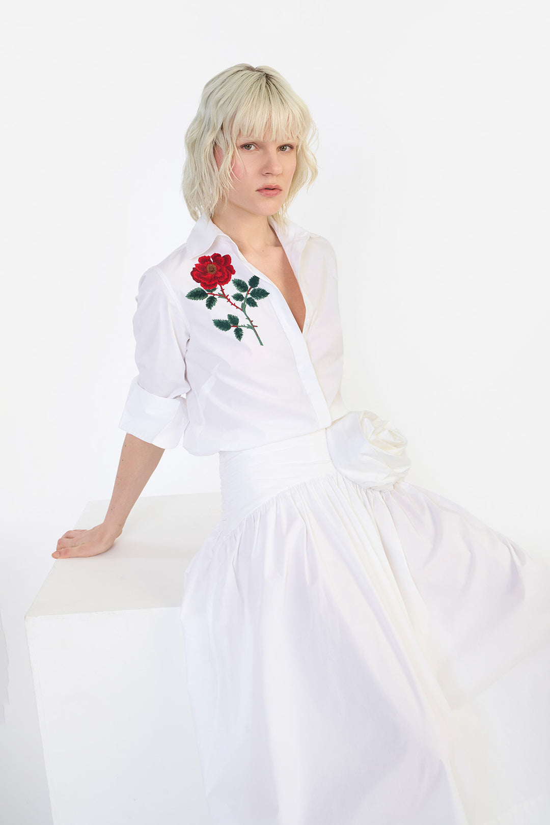SLIM FIT EMBROIDERED SHIRT