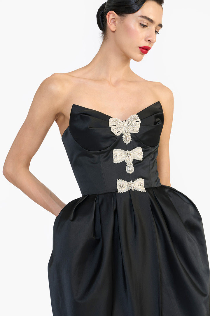 SCULPTED STRAPLESS DRESS
