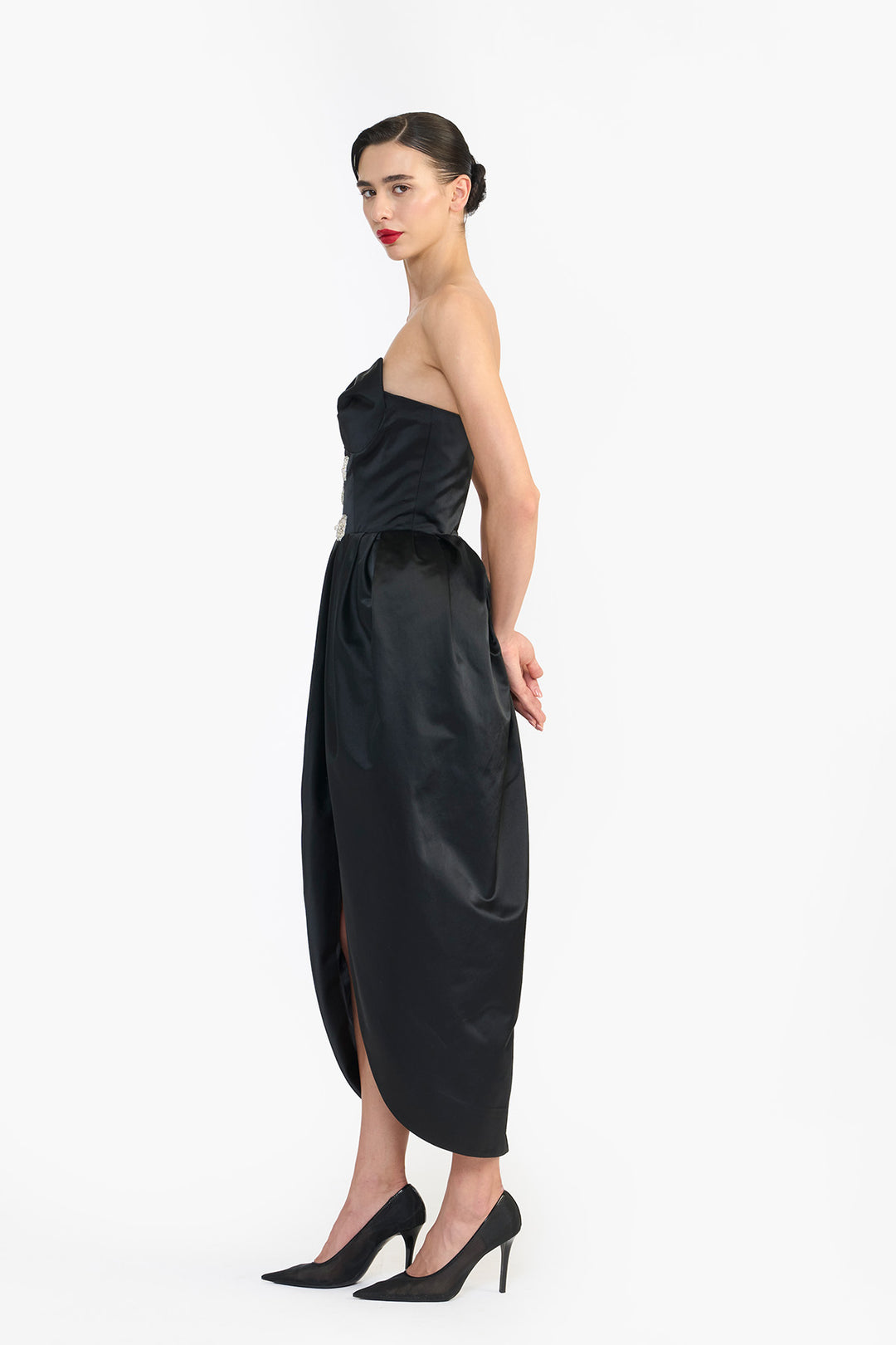 SCULPTED STRAPLESS DRESS