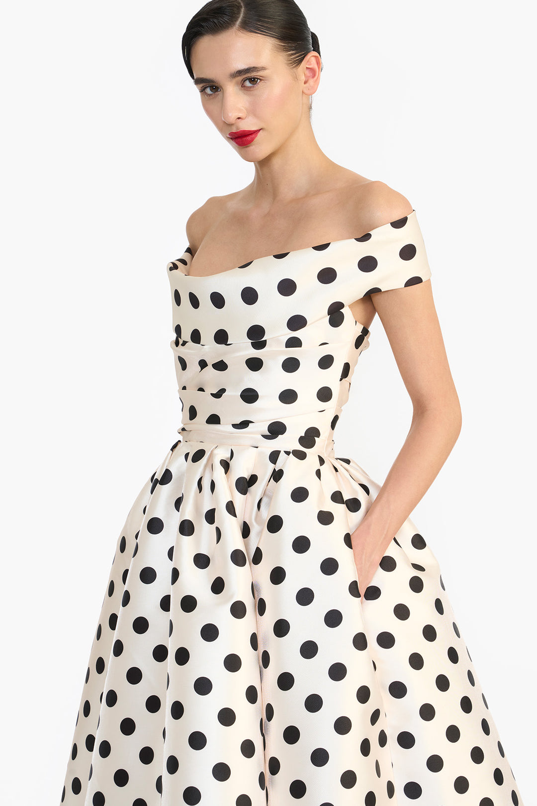 OFF SHOULDER MIDI
