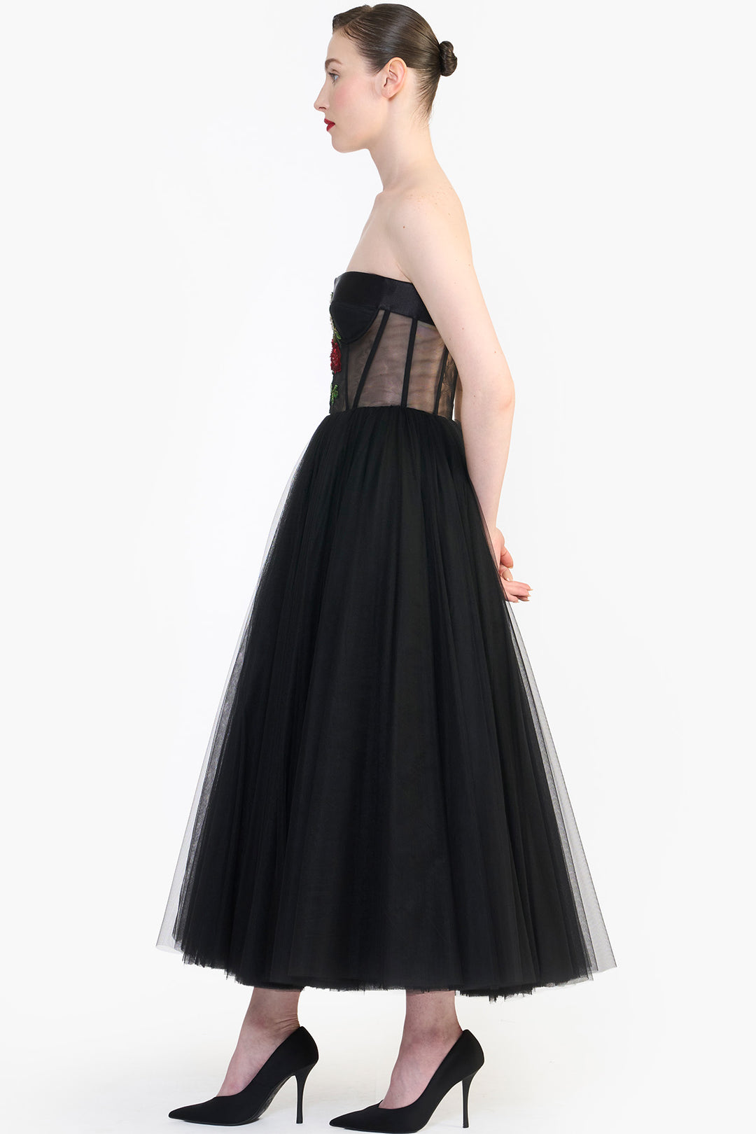 CORSETED TULLE MIDI WITH FLORAL EMBROIDERY