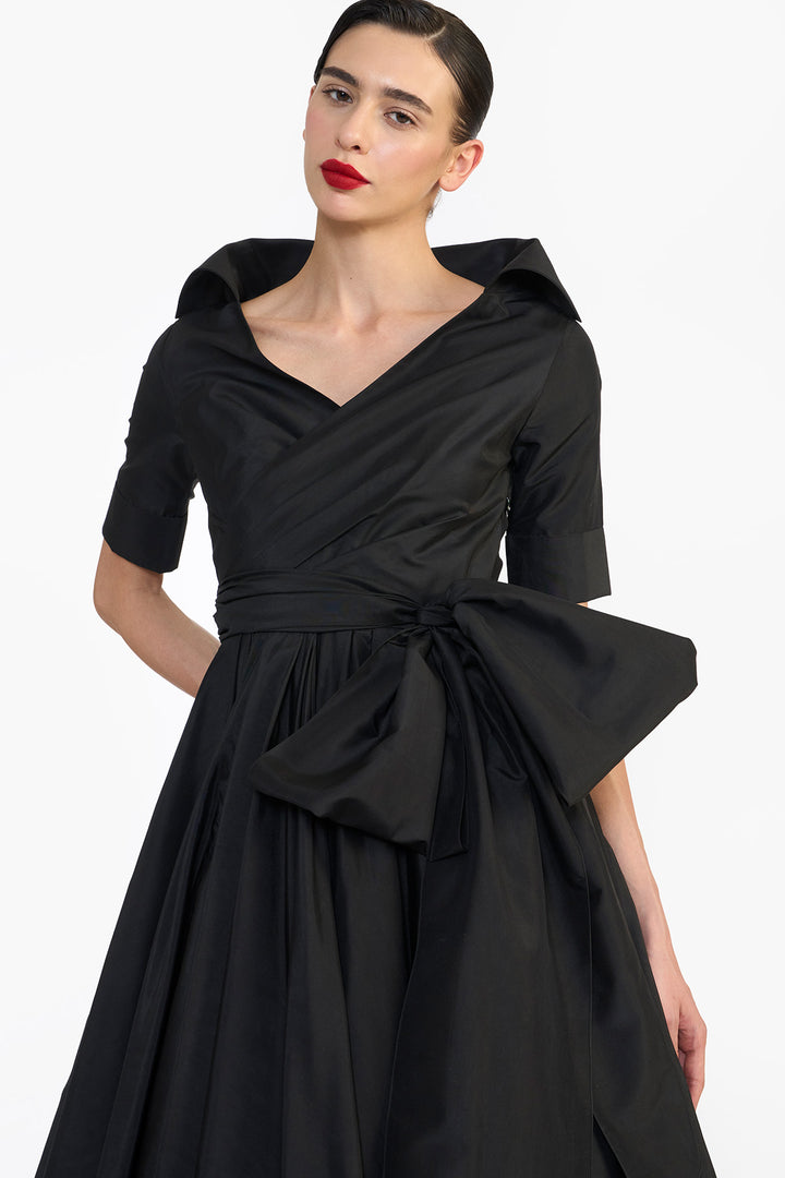 HIGH COLLARED DRAPED MIDI