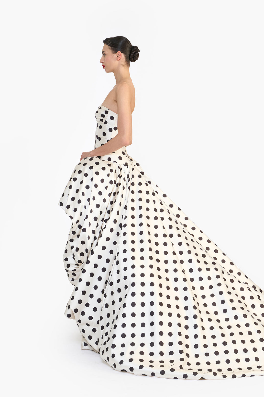 DROP-WAISTED HIGH LOW GOWN