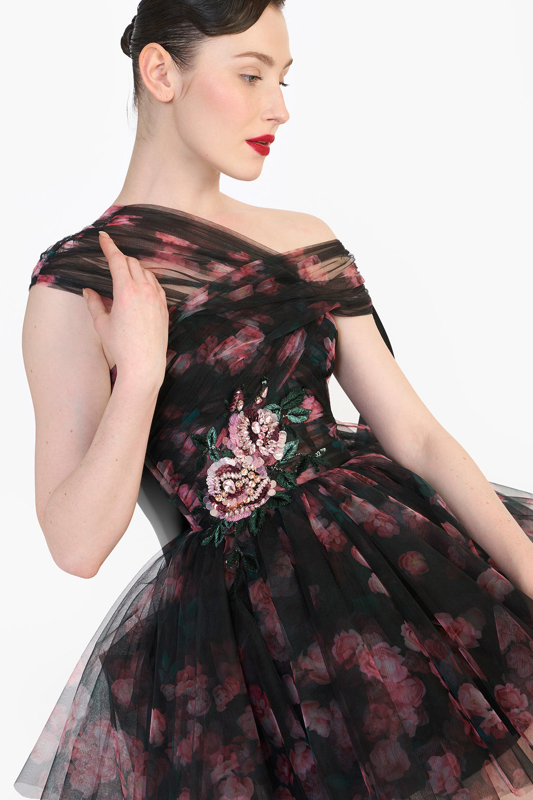 CRISS- CROSS OFF SHOULDER DRAPED MINI