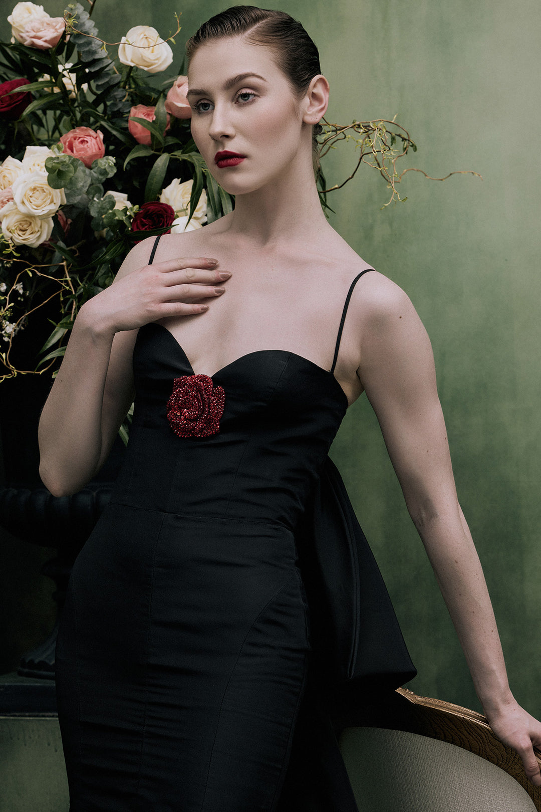 PLUNGING V NECK GOWN