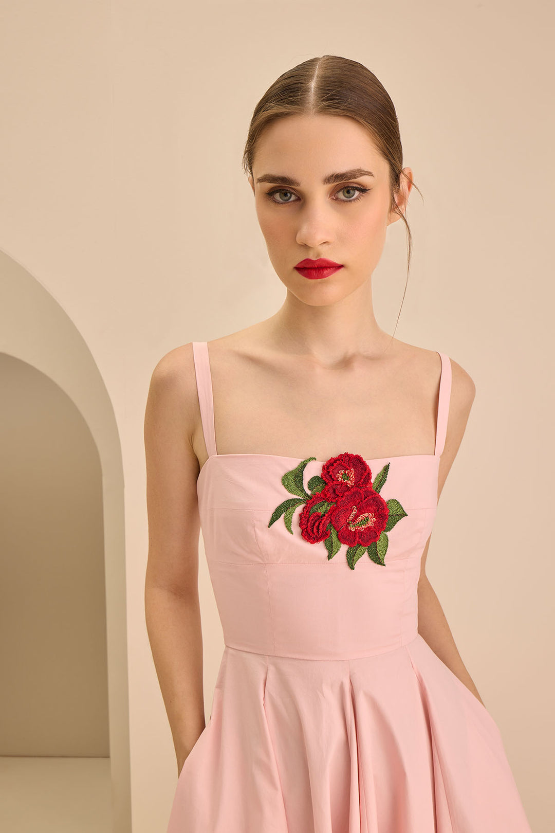 MIDI WITH SLIM STRAPS