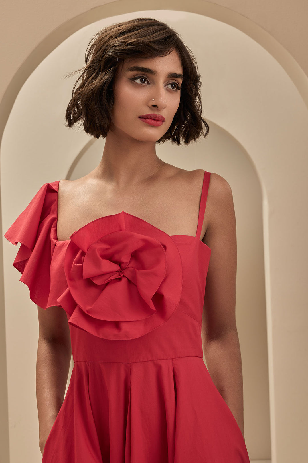 ONE SHOULDER RUFFLED DRESS