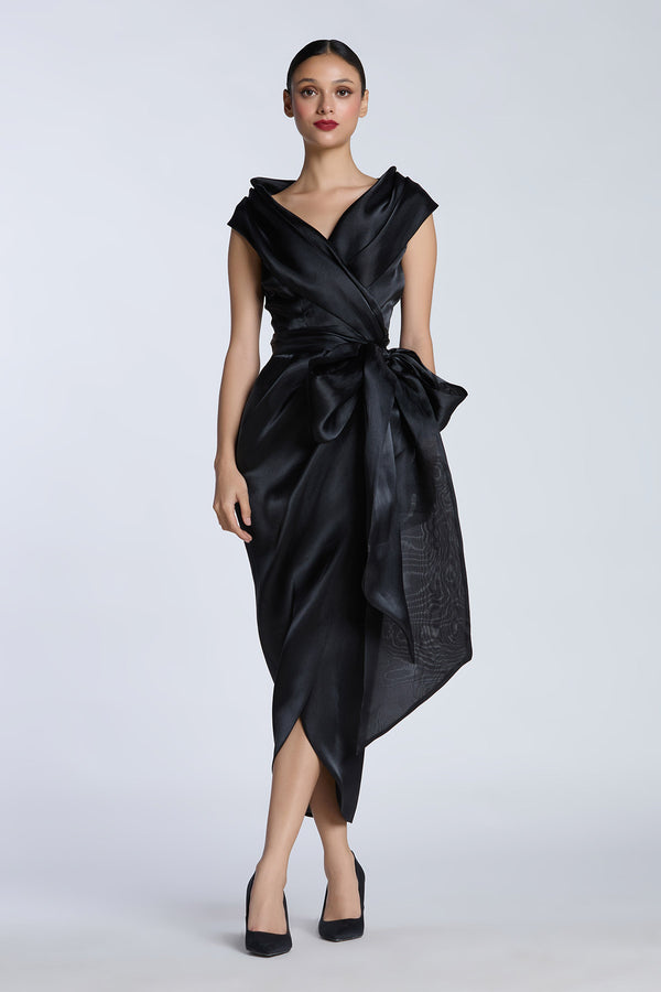 SLIM WRAP DRESS