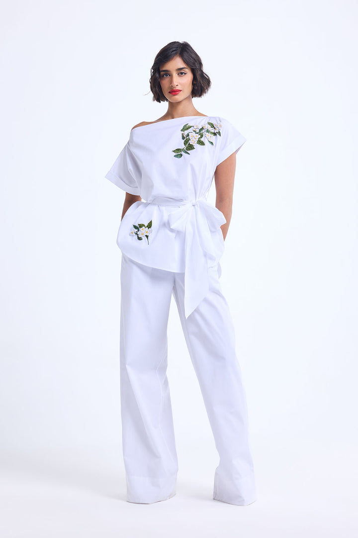 BOAT NECK TOP WITH STRAIGHT FIT PANT