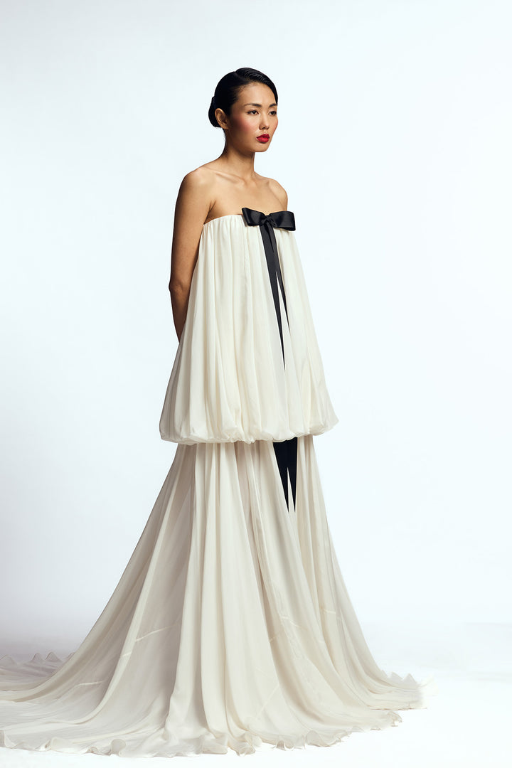 STRAPLESS BALLOON  GOWN