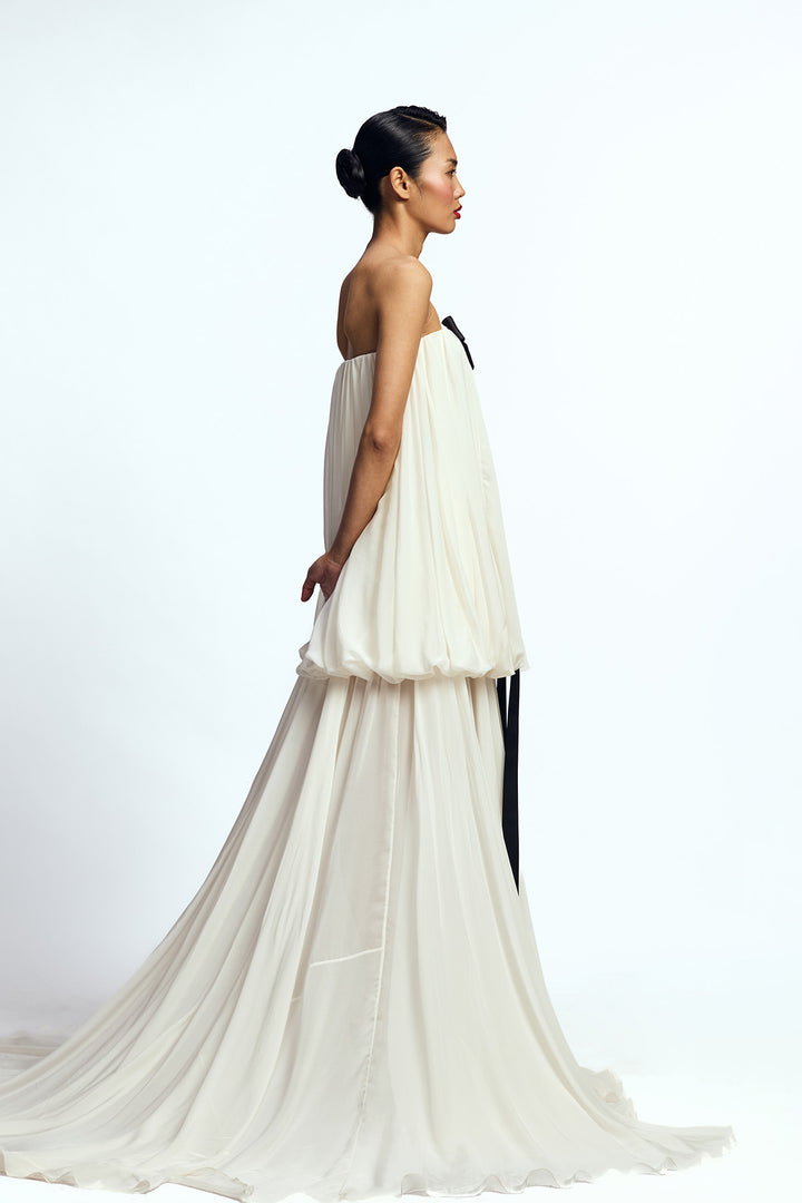 STRAPLESS BALLOON  GOWN