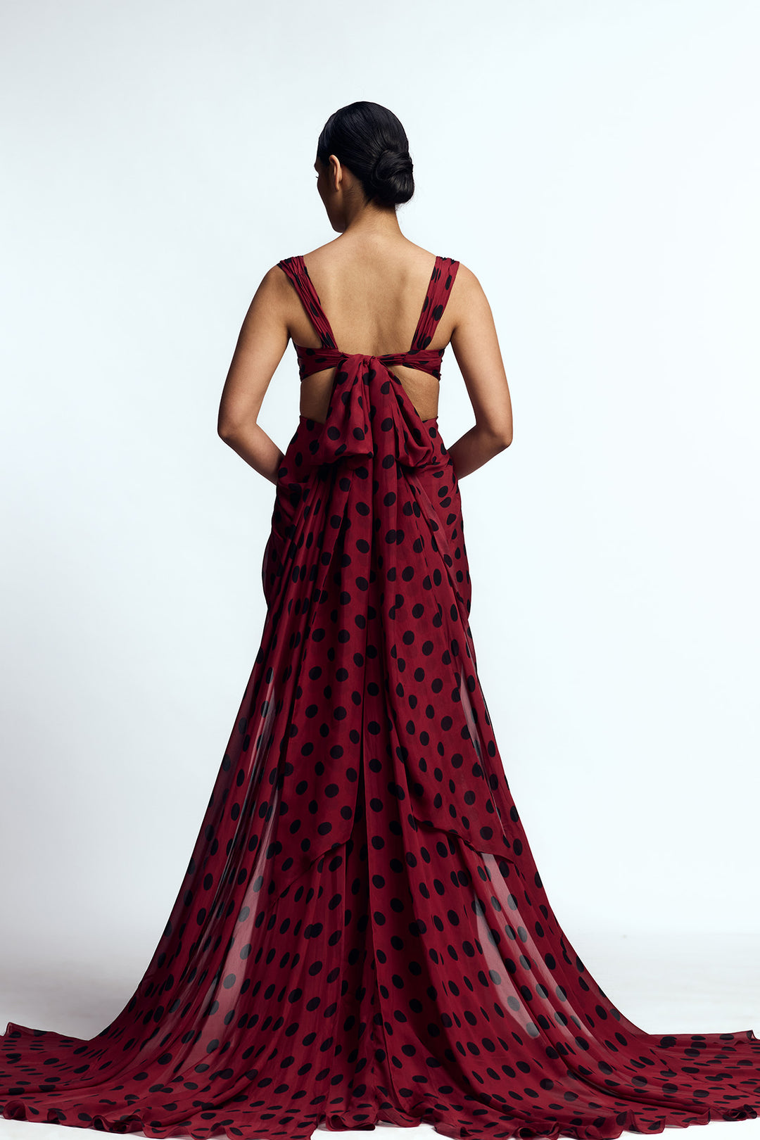 MERMAID CUT-OUT GOWN
