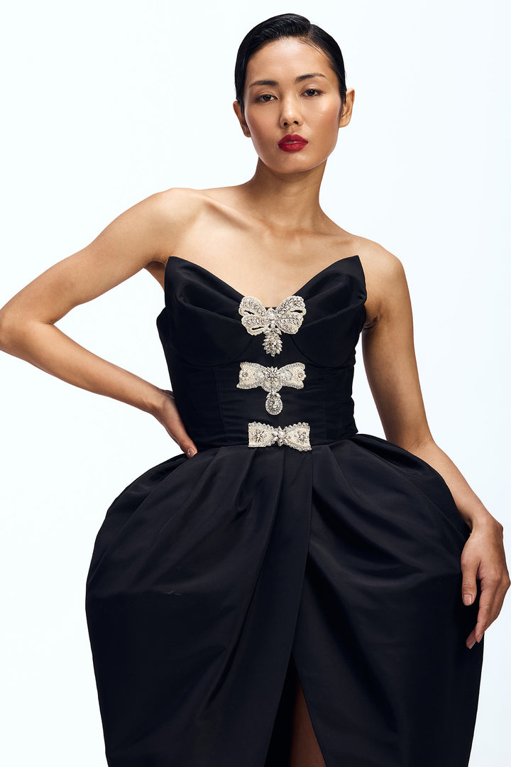 SCULPTED STRAPLESS DRESS