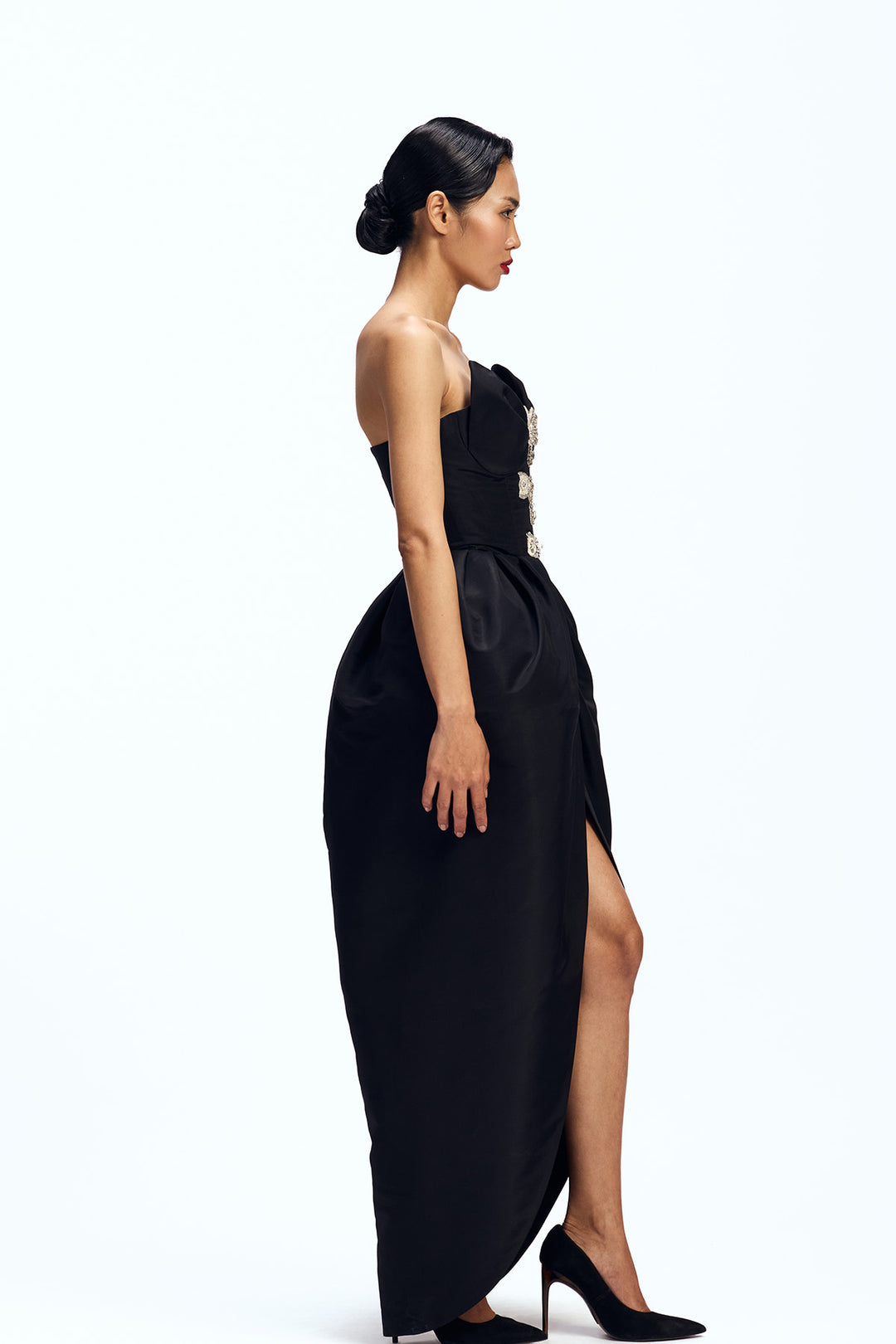 SCULPTED STRAPLESS DRESS