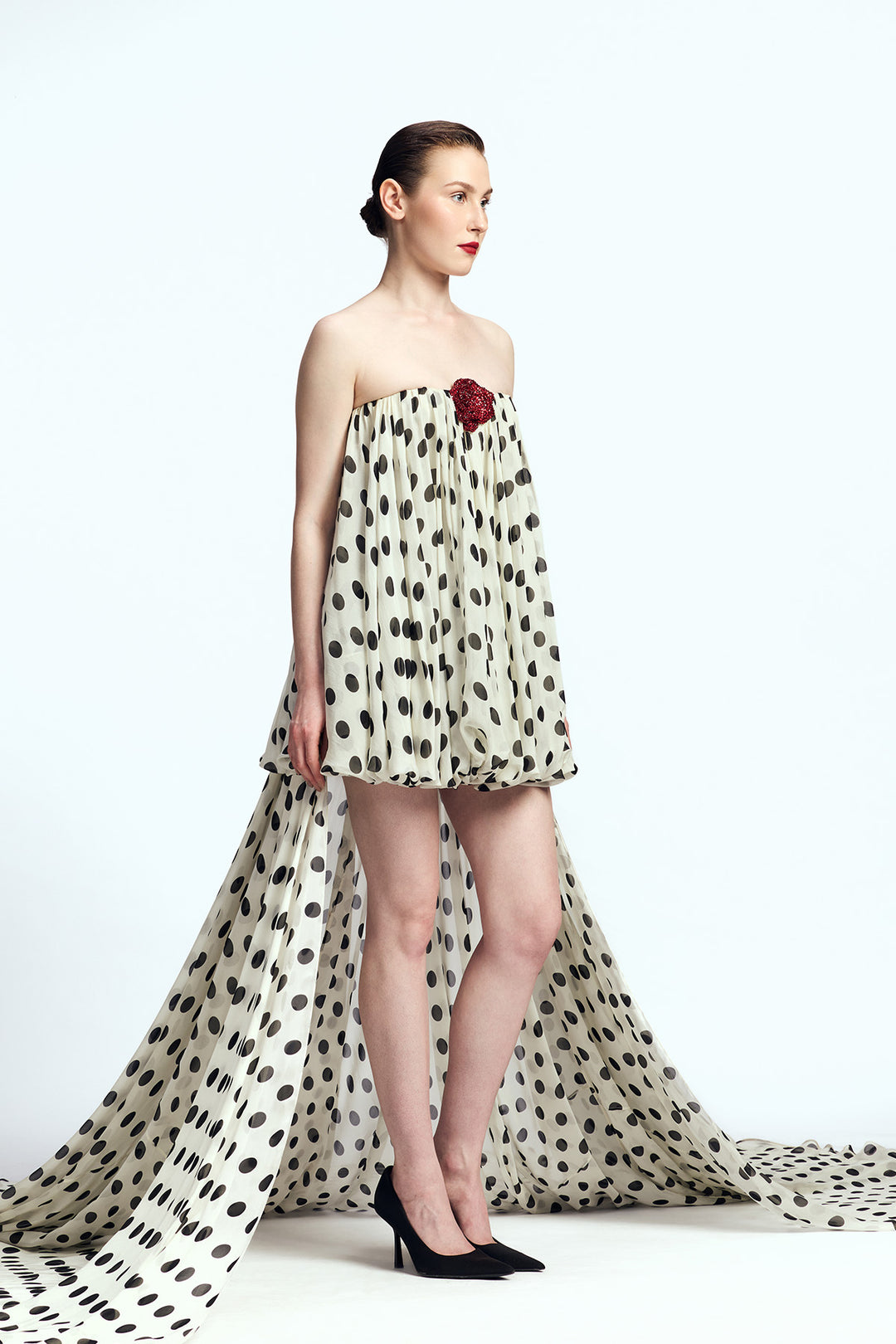 STRAPLESS BALLOON MINI DRESS